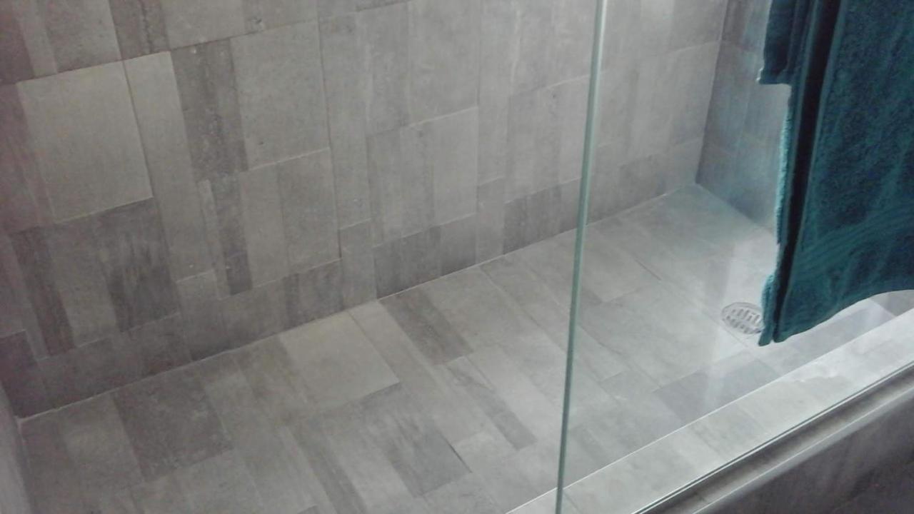 Apartment Treasure At Sandcastles Ocho Rios Bagian luar foto